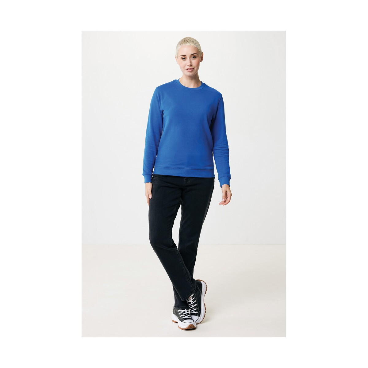 Bluzy z logo – bluza z bawełny z recyklingu iqoniq zion – niebieska T9300.025__F_251 Bluza z bawełny z recyklingu Iqoniq Zion - niebieska T9300.025__F_251
