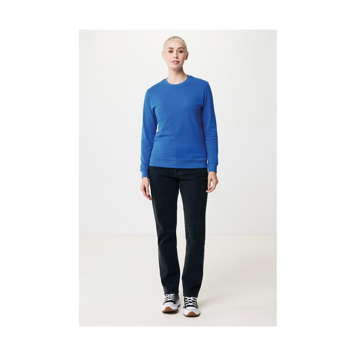 Bluzy z logo – bluza z bawełny z recyklingu iqoniq zion – niebieska T9300.025__F_252 Bluza z bawełny z recyklingu Iqoniq Zion - niebieska T9300.025__F_252