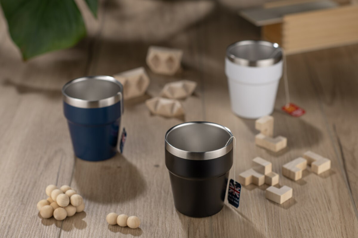 Kubki z logo – kubek z recyklingowanej stali nierdzewnej makel 300 ml – czarny 16404-02_l Kubek z recyklingowanej stali nierdzewnej MAKEL 300 ml - czarny 16404-02_l
