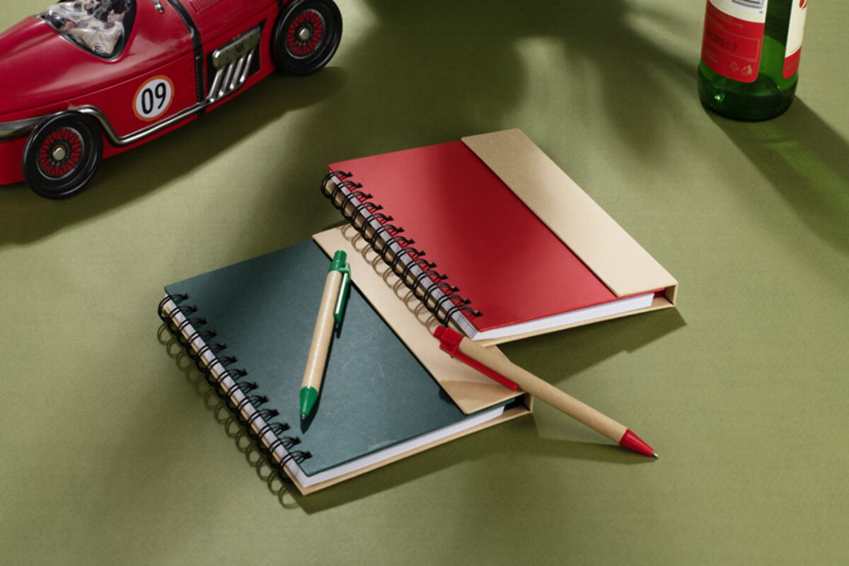 Notesy z logo – notes mago b6 – czerwony 17585-04_l Notes MAGO B6 - czerwony 17585-04_l