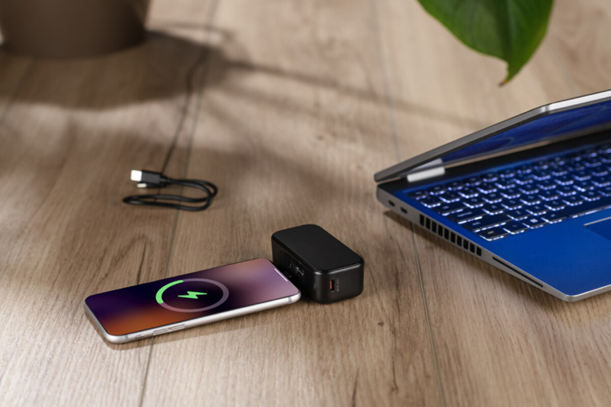 Powerbanki z logo – powerbank zippy 4500 mah 20w – czarny 45139-02_m Powerbank ZIPPY 4500 mAh 20W - czarny 45139-02_m