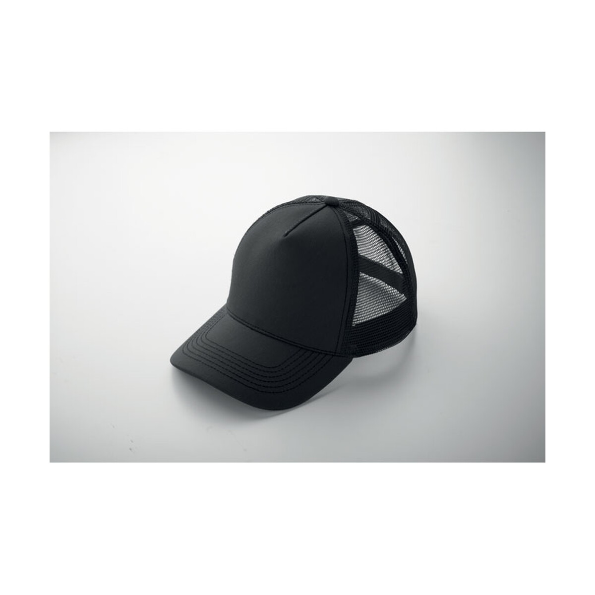 Czapki z logo – czapka trucker z 5 panelami blist – czarna mo2986-03-detail Czapka trucker z 5 panelami BLIST - czarna mo2986-03-detail