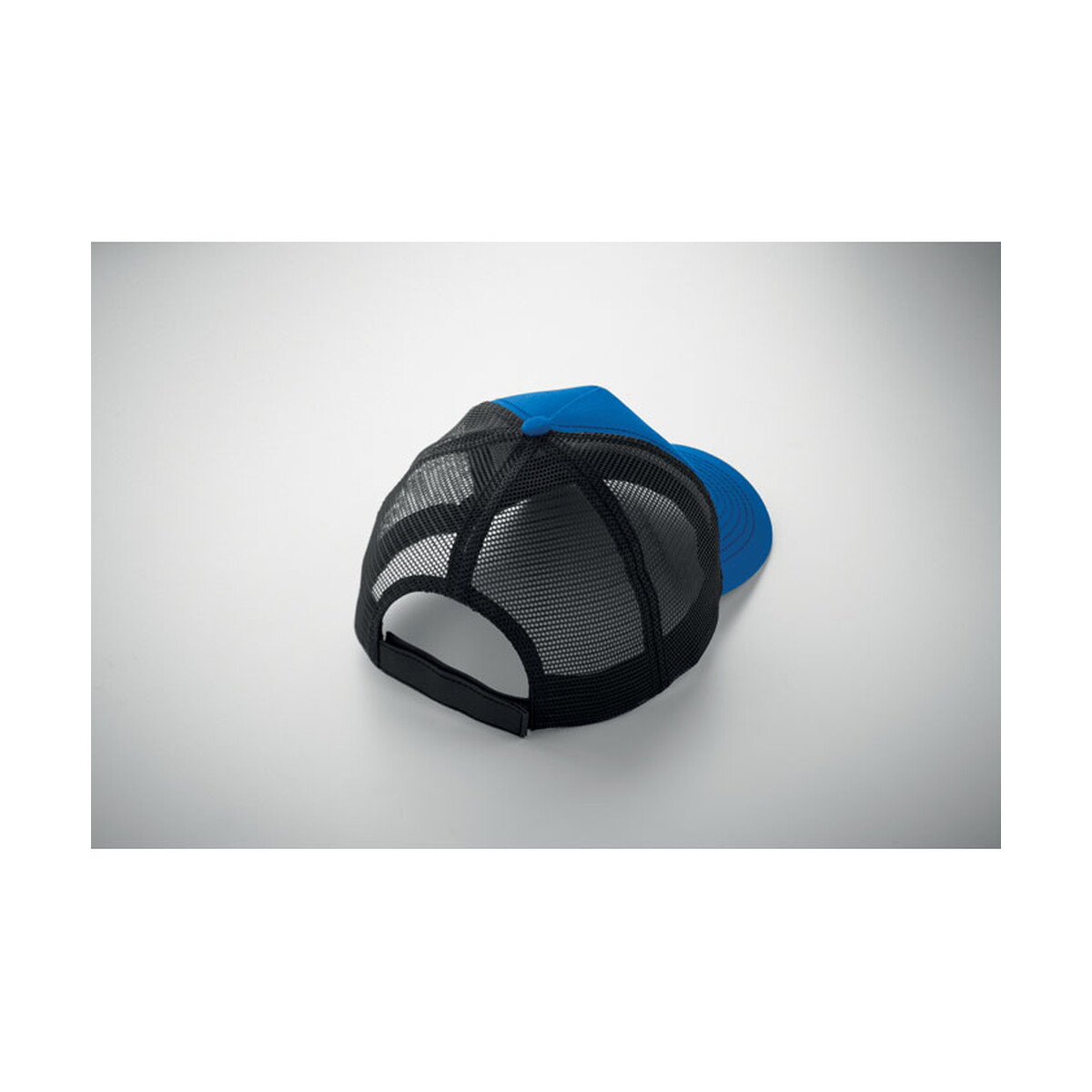 Czapki z logo – czapka trucker z 5 panelami blist – niebieska mo2986-37-ambiant Czapka trucker z 5 panelami BLIST - niebieska mo2986-37-ambiant