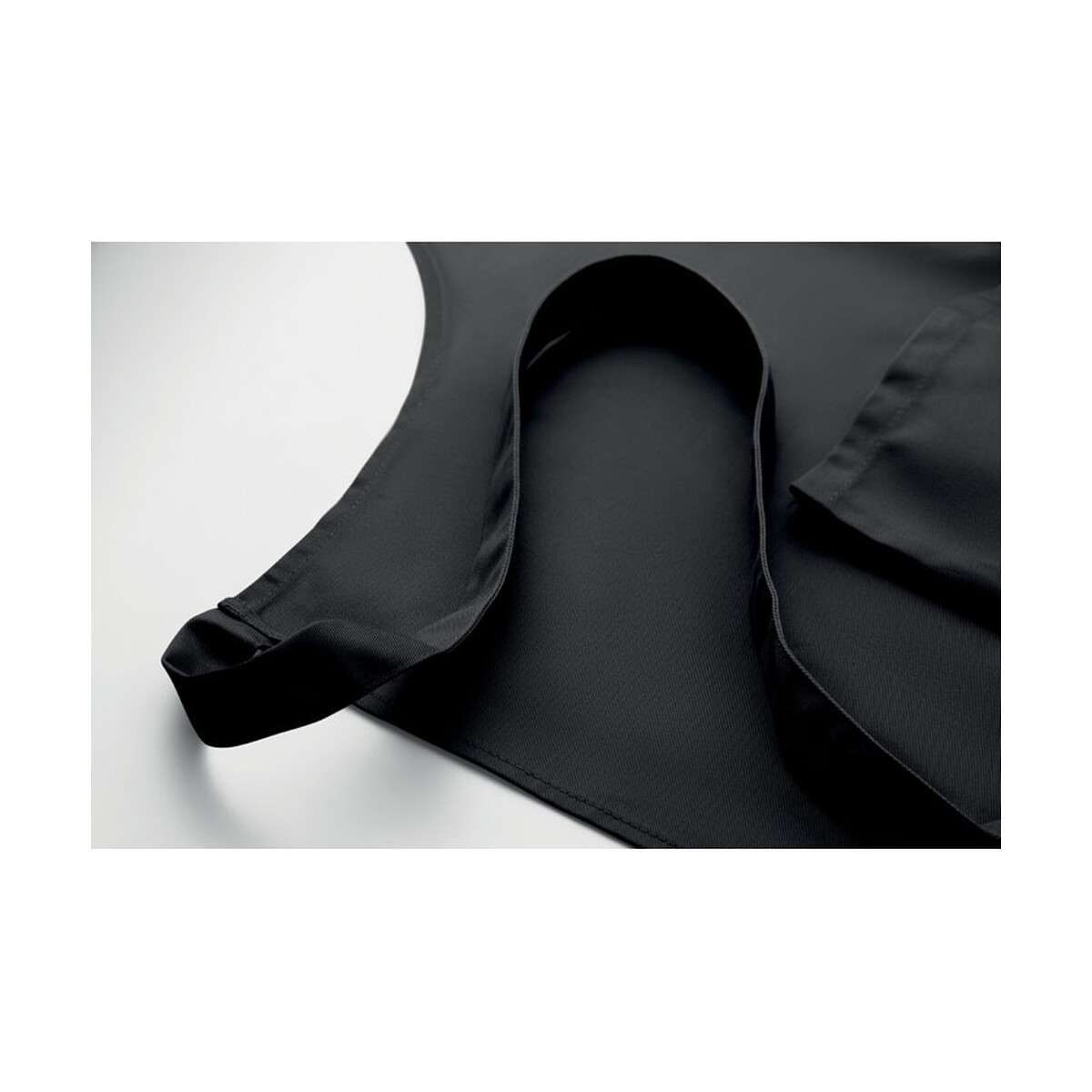 Fartuchy z logo – regulowany fartuch kuchenny gala – czarny mo2349-03-detail Regulowany fartuch kuchenny GALA - czarny mo2349-03-detail