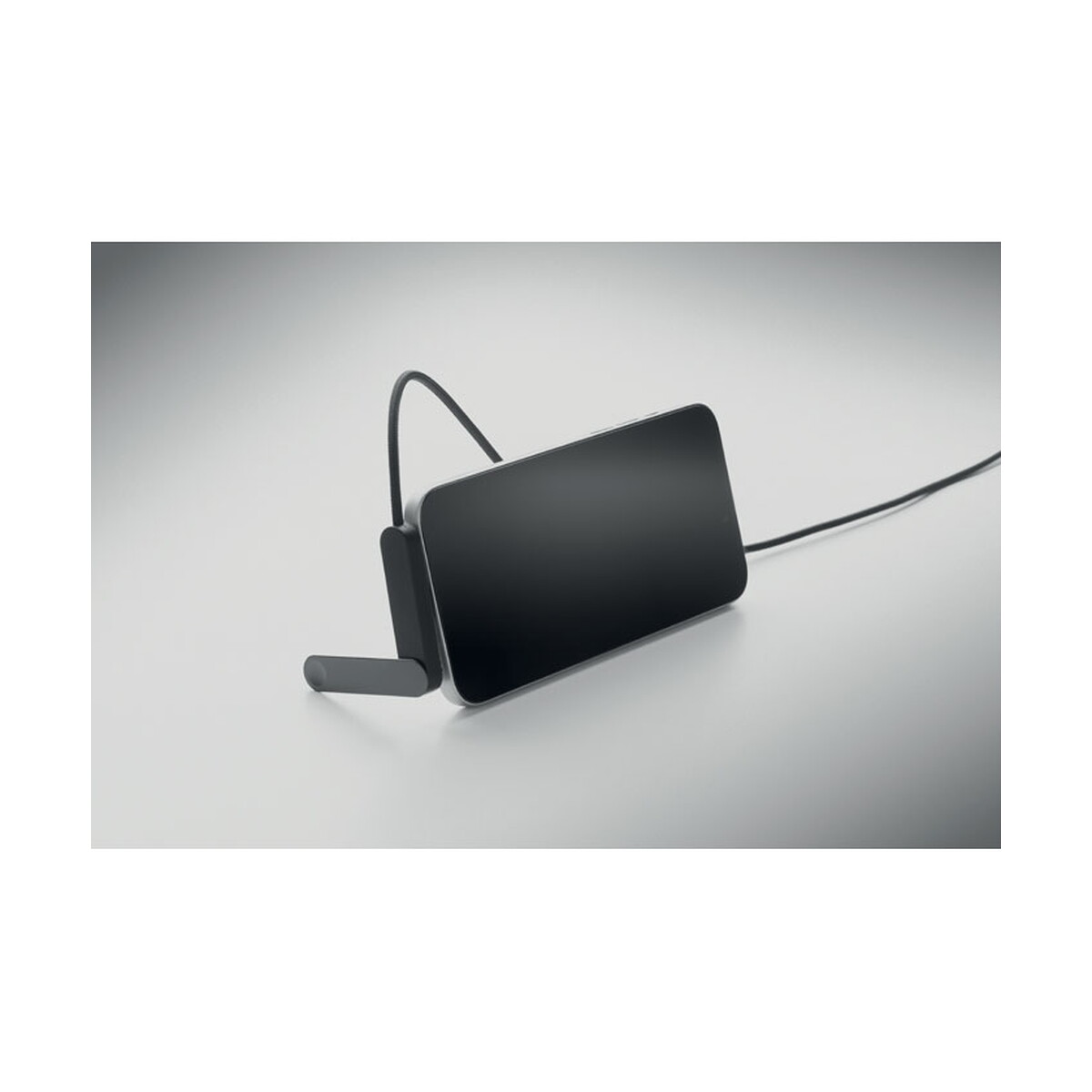 Kable USB z logo – stojak na telefon z kablem usb- nifty – czarny mo3192-03-detail stojak na telefon z kablem USB- NIFTY - czarny mo3192-03-detail