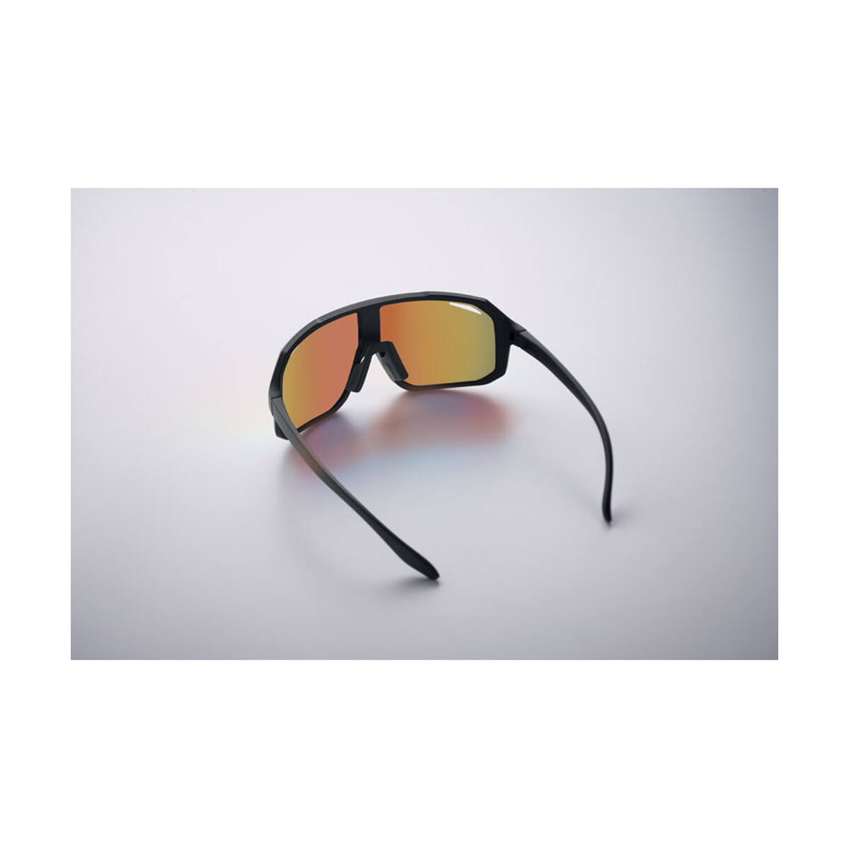 Okulary z logo – sportowe okulary uv400 flash – wielokolorowe mo2816-99-open Sportowe okulary UV400 FLASH - wielokolorowe mo2816-99-open