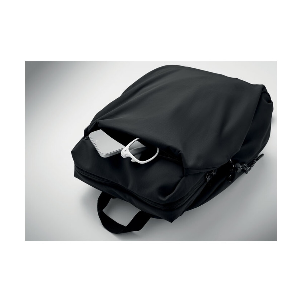 Plecaki z logo – nylonowy plecak na laptopa 16″ napa – czarny mo3180-03-open nylonowy plecak na laptopa 16