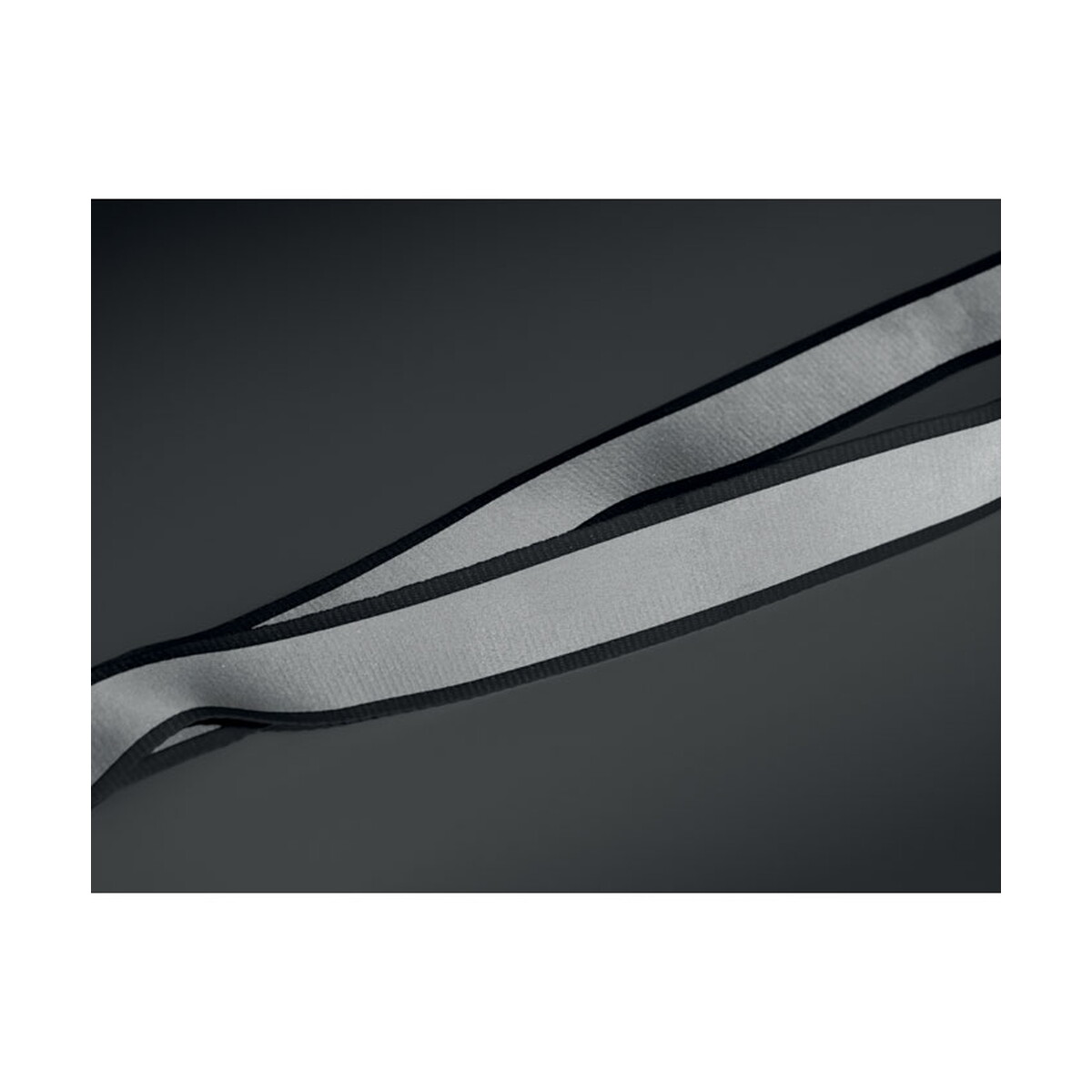 Smycze z logo – odblaskowa smycz rpet tosee – czarna mo2825-03-open Odblaskowa smycz RPET TOSEE - czarna mo2825-03-open
