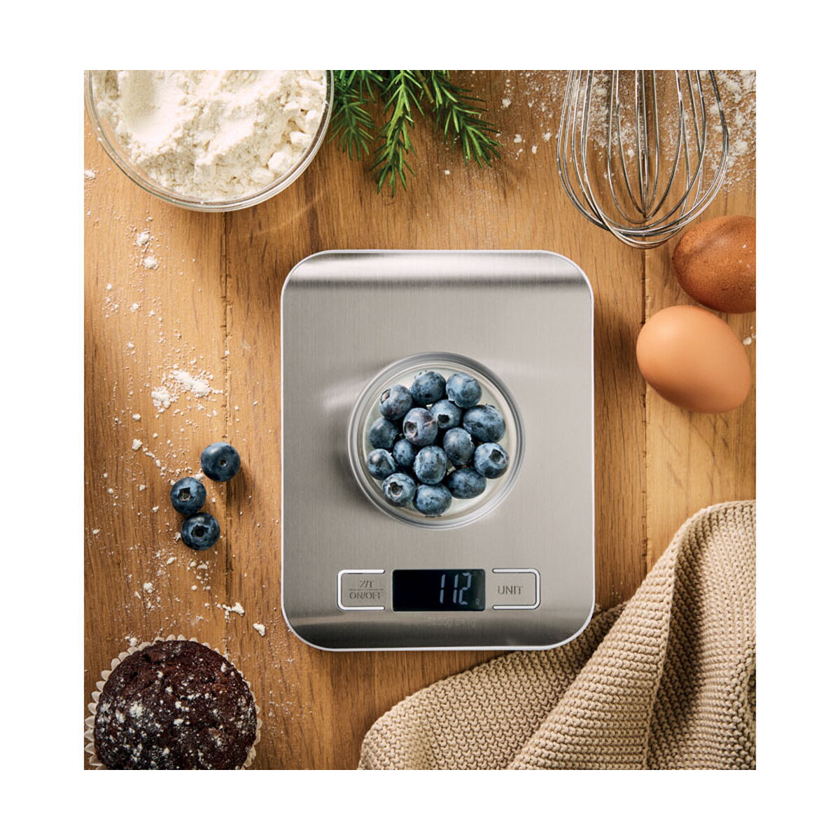 Wagi kuchenne z logo – cyfrowa waga kuchenna do 5kg scale it – srebrna mo3142-14-ambiant Cyfrowa waga kuchenna do 5kg SCALE IT - srebrna mo3142-14-ambiant