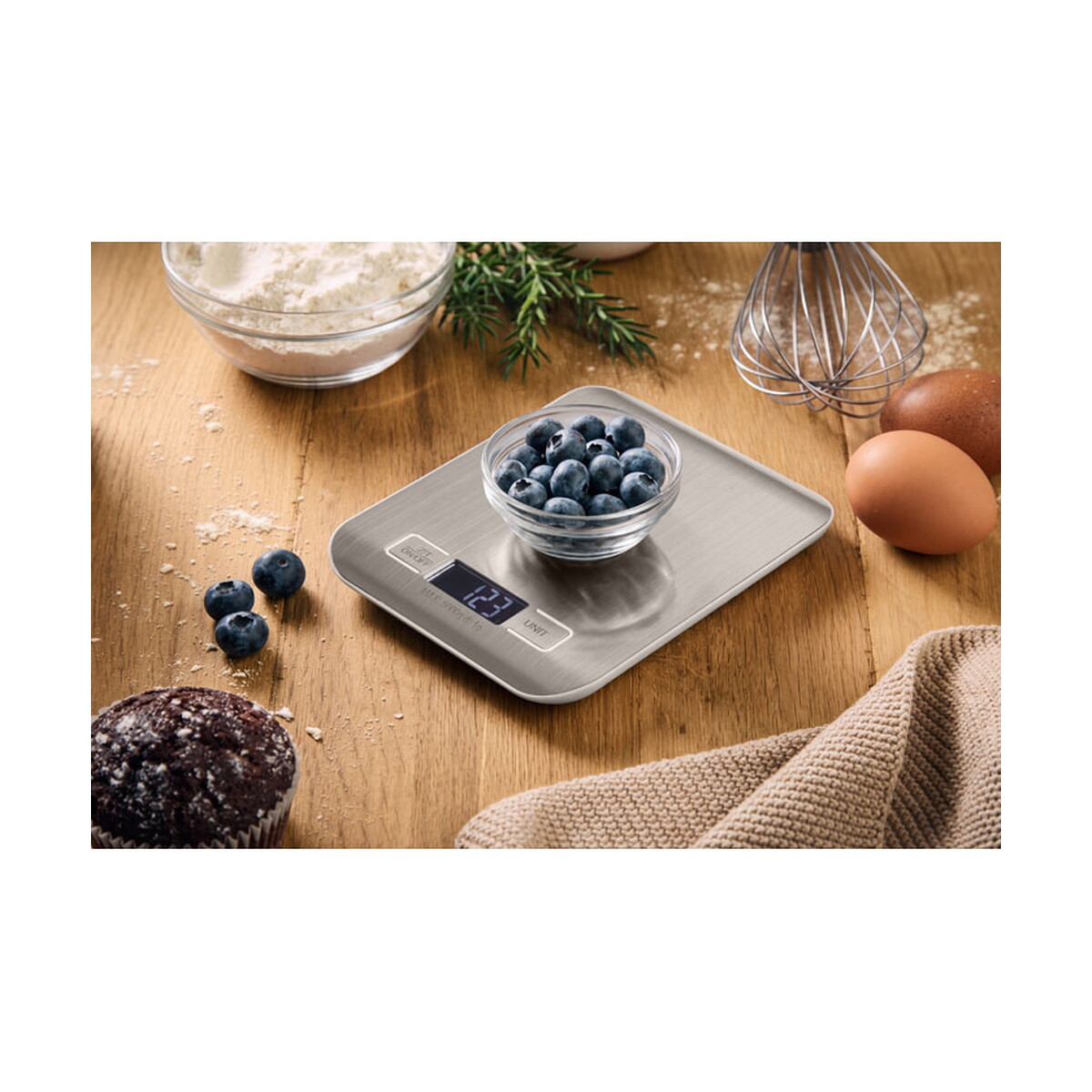 Wagi kuchenne z logo – cyfrowa waga kuchenna do 5kg scale it – srebrna mo3142-14-picture2 Cyfrowa waga kuchenna do 5kg SCALE IT - srebrna mo3142-14-picture2